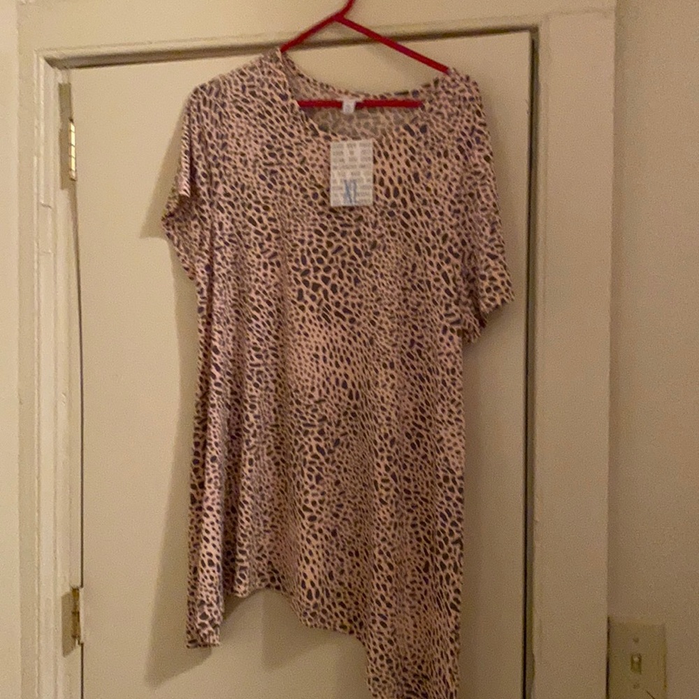 Lularoe Melissa top